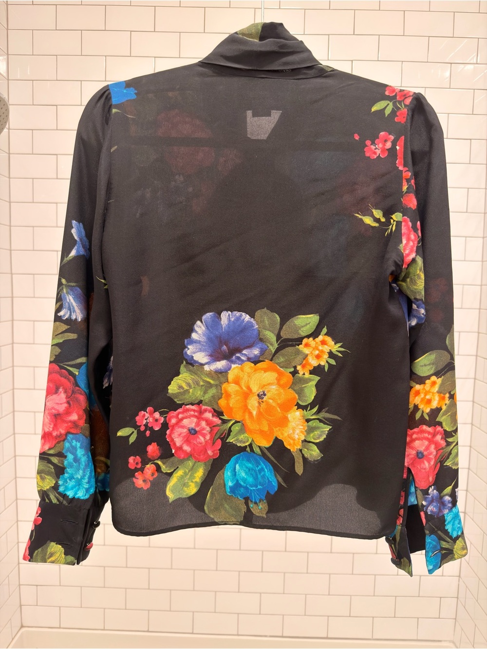 Gucci Black Silk Floral Tie-Neck Blouse with Bright Multicolor Blooms - Picture 5 of 6